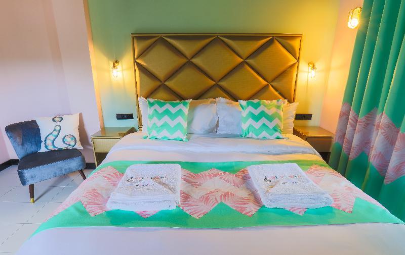 Wi-Ki-Woo (Adults Only) Aparthotel ซานอันโตนิโอ ภายนอก รูปภาพ